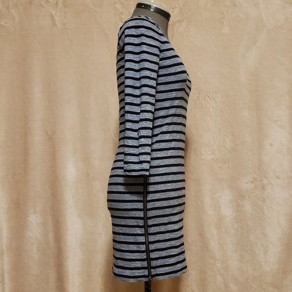 J. Crew Striped Side-Zip 3/4 Sleeve Dress - Picture 3 of 10